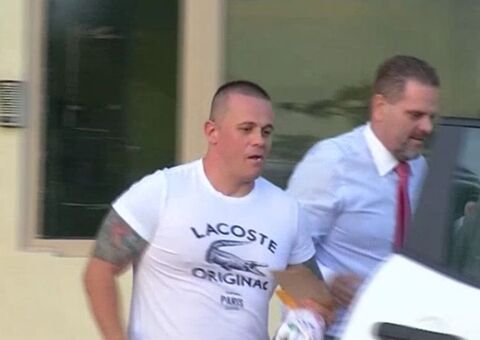 Carros de luxo de chefe do PCC 'Gegê do Mangue' vão a leilão