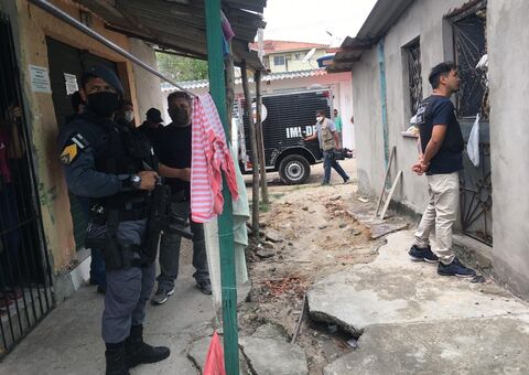 Ao atender visita da morte, homem é executado com seis tiros em Manaus