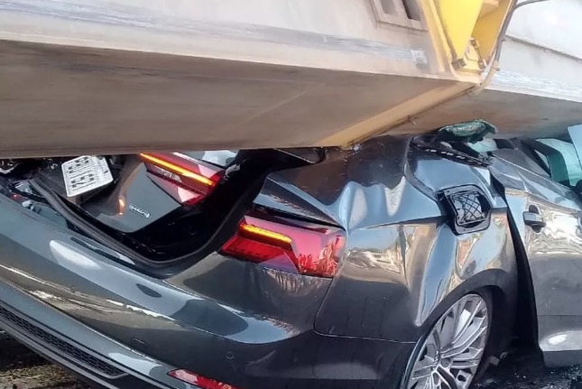 Hélice eólica esmaga duas pessoas durante grave acidente