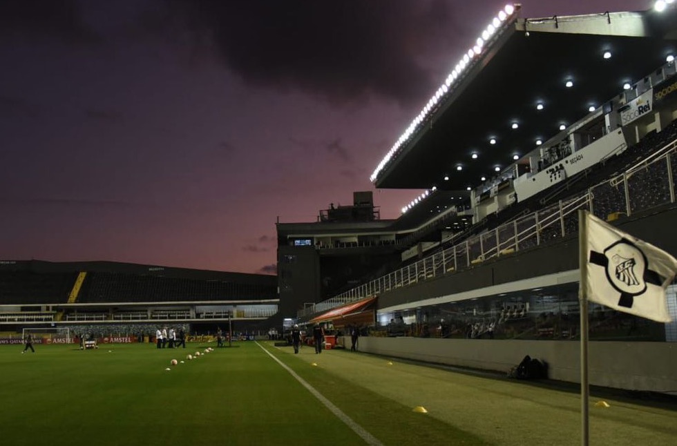 Flamengo e Santos se enfrentam neste domingo na Vila Belmiro