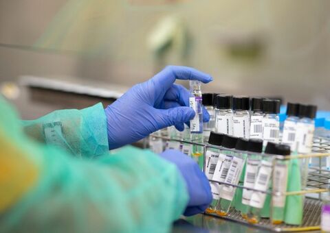 Pesquisadores reportam novo caso de reinfecção da Covid-19 nos EUA