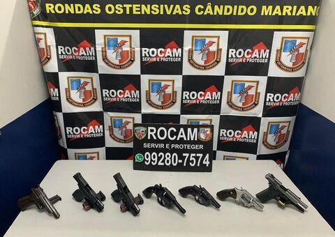 Adolescente é apreendido com arsenal escondido dentro de casa em Manaus