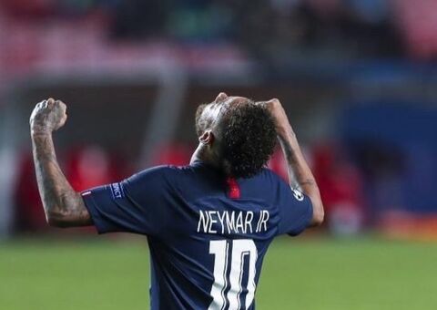 Neymar define futuro e diz que fica no PSG para a próxima temporada