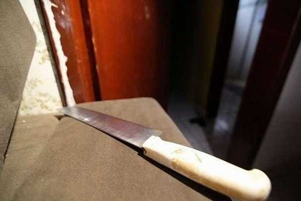 Em crime brutal, jovem ataca e mata tia a facadas no Amazonas 