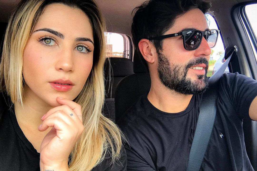 Filha de Leonardo diz que não estava feliz no casamento com Sandro Pedroso 