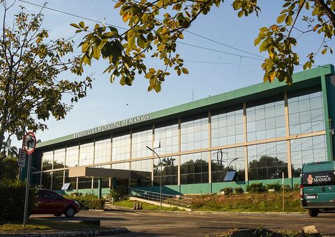 Prefeitura mantém suspensas licenças para eventos em Manaus 