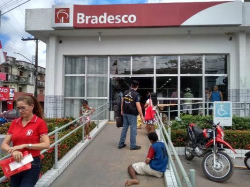 Falta de cédulas em caixa eletrônico do banco castiga município no Amazonas