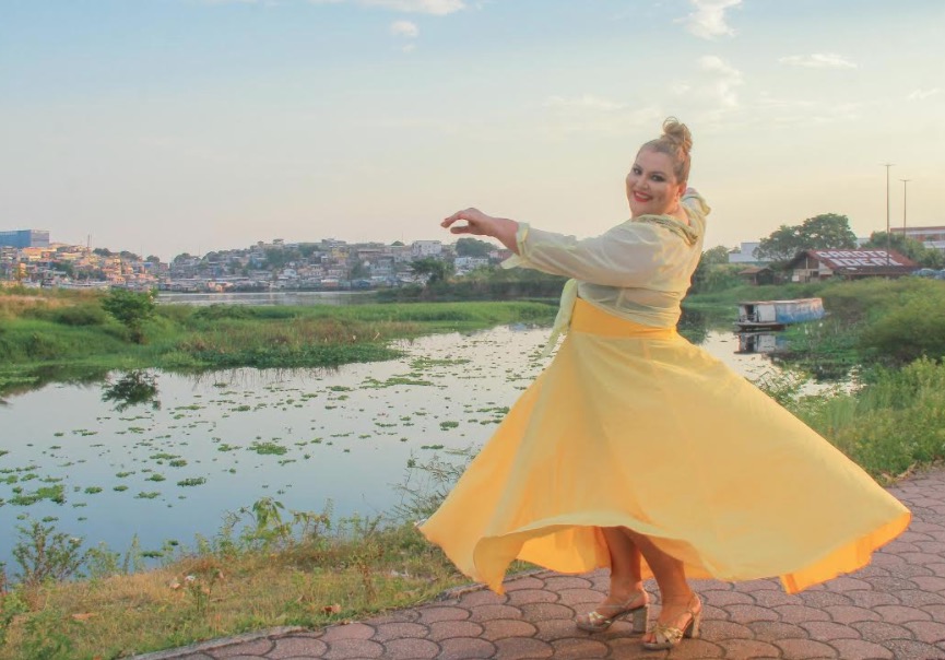 Lucilene Castro comemora 25 anos de carreira com show no Teatro Amazonas