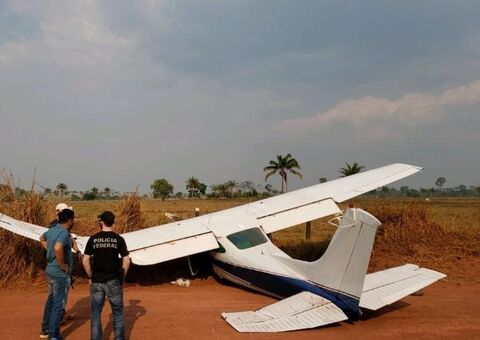 Avião faz pouso forçado ao transportar mais de 400 kg de drogas