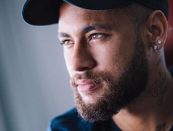 Neymar é diagnosticado com coronavírus, diz jornal 