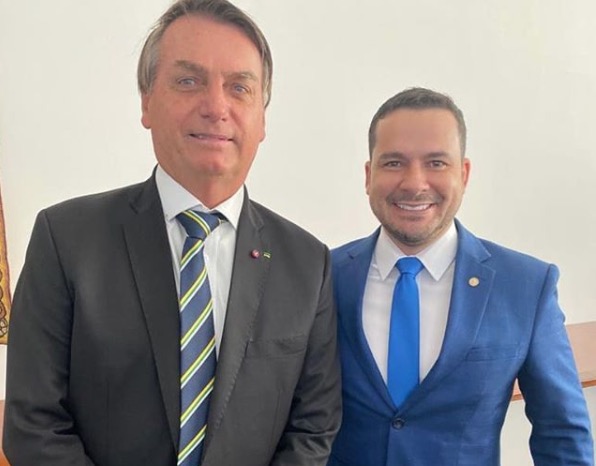 Bolsonaro escolhe Alberto Neto para ser vice-líder do governo na Câmara