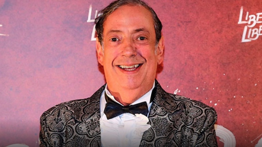 Marcos Oliveira, o 'Beiçola', é internado às pressas