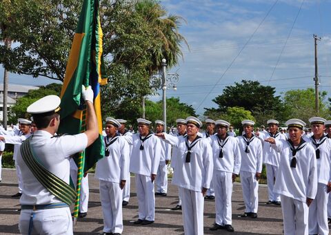 Marinha abre mais de 50 vagas para nível médio técnico 