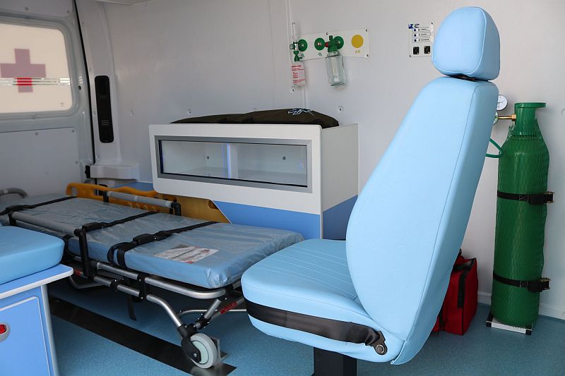 Ambulância reforça frota de veículos da FCecon em Manaus