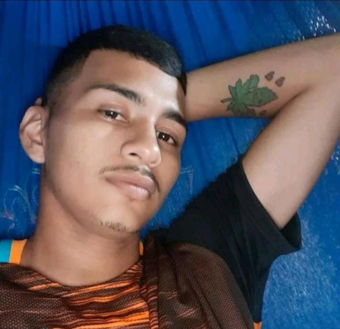 Polícia divulga foto do suspeito de roubar carros em Manaus 