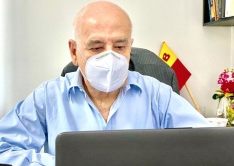 Vídeo: deputado do Amazonas diz que pandemia não acabou