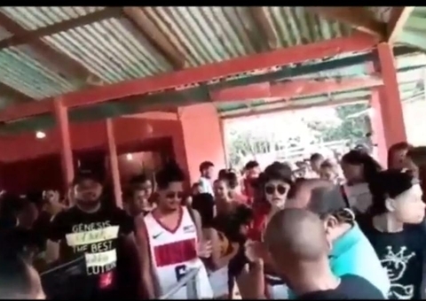 Prefeito diz que só abre comércio após verba de R$ 1,3 milhão da covid-19