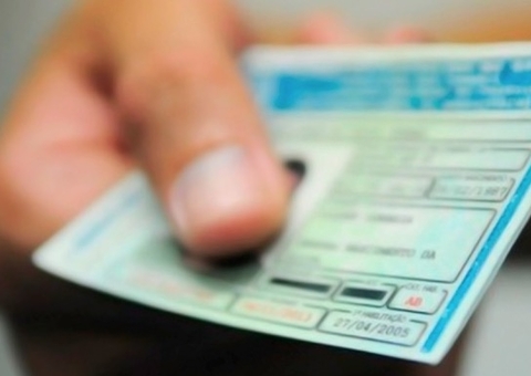 Senado aprova projeto que aumenta validade da CNH