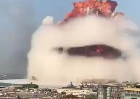 Batimentos cardíacos são detectados em escombros de explosão em Beirute