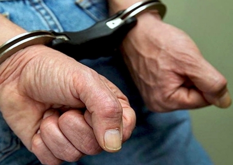 Líder de facção, 'Cachacinha' é preso com arsenal de guerra em Manaus 