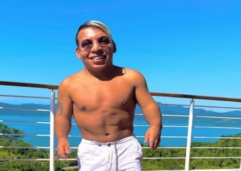 Anão Tokinho revela que era agredido no programa 'Pânico' 
