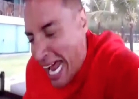 Leo Dias leva choque ao vivo durante entrevista com Belutti; veja vídeo