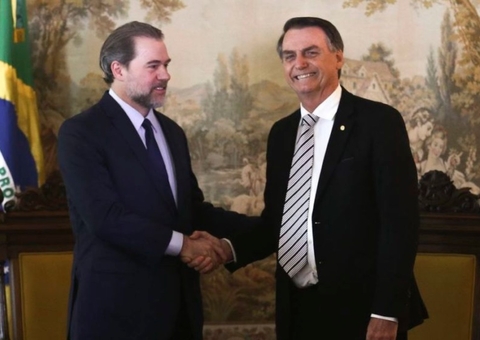 Nunca vi atitude de Bolsonaro contra democracia, diz Toffoli