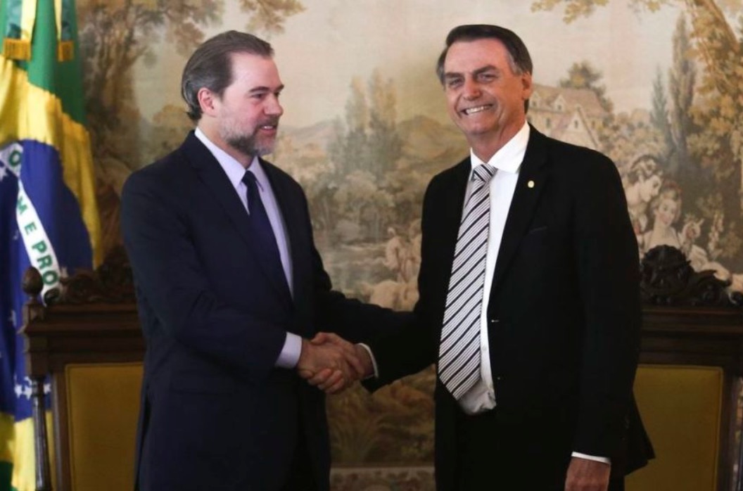 Nunca vi atitude de Bolsonaro contra democracia, diz Toffoli