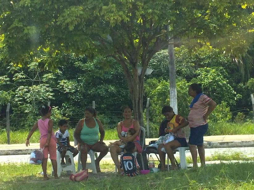 Indígenas venezuelanos são realocados em Manaus