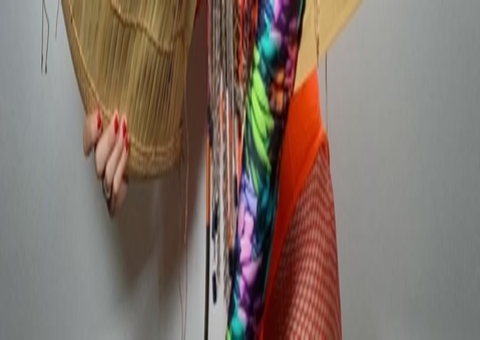 Cantora amazonense Márcia Novo é destaque na revista Vogue 