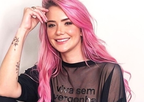 Ex-BBB Marcela Mc Gowan comete gafe ao fazer propaganda de pizzaria 