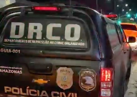 Bares são fiscalizados em ação contra Covid-19 em Manaus