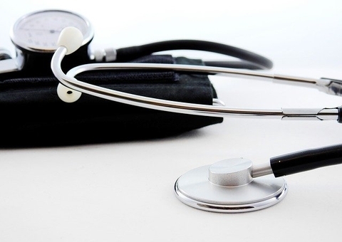 Médicos são presos por envolvimento em esquema de fraudes em vestibulares