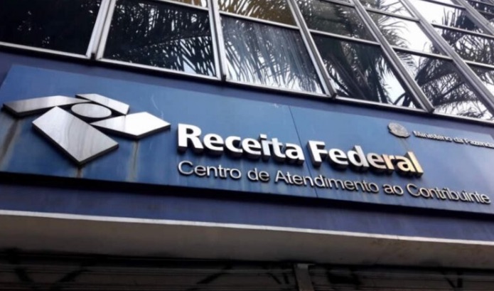 Receita Federal parcela e dá redução em débitos de até 60 salários mínimos