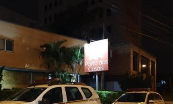 Mãe descobre pela TV que filha deu festa em motel