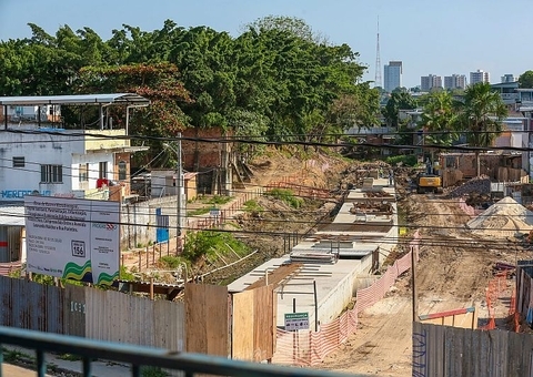 Obras do Prosamim no igarapé Mestre Chico estão 40% concluídas, diz UGPE