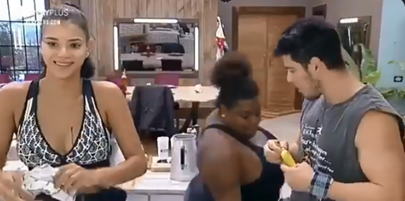 Jojo Todynho faz brincadeira ousada com JP Gadêlha em A Fazenda 