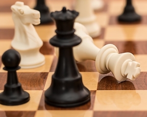 Mudança na posição das pedras no tabuleiro eleitoral em Manaus 