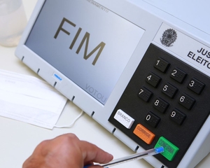 Não vote em hipócrita