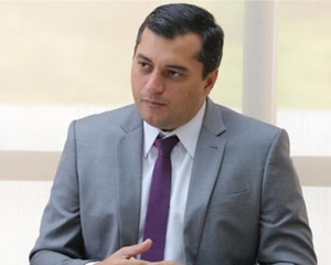 Wilson Lima aperta botão de autodestruição do seu governo