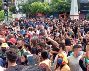 Hora do pesadelo ainda nem chegou na cidade devastada pela Covid 19