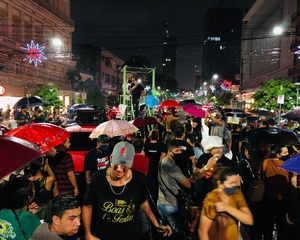 Manaus enterra  200. Governador cometeu crime de responsabilidade