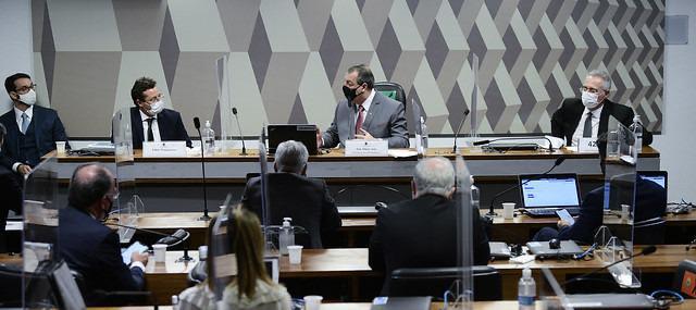 Omar Aziz acertou ao negar o pedido de prisão de Fábio Wajngarten?