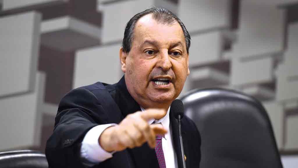 Denúncia de Omar Aziz contra conselheira do TCE tem efeito de uma bomba no Amazonas