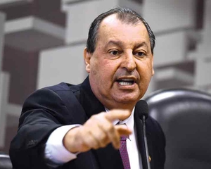 Denúncia de Omar Aziz contra conselheira do TCE tem efeito de uma bomba no Amazonas
