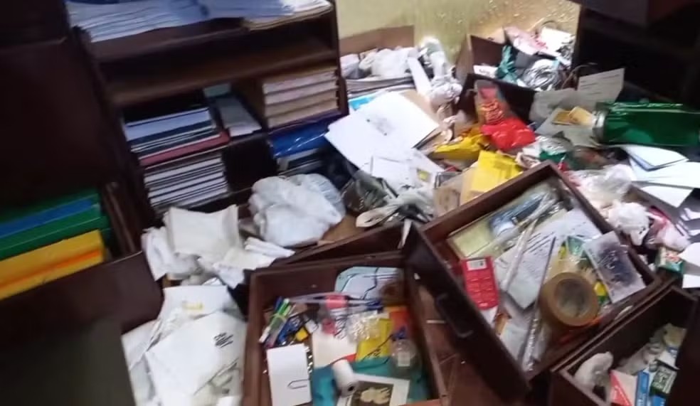 Igrejas são invadidas por vândalos em Itacoatiara