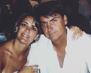 Quando Bolsonaro surpreende positivamente, riem e atiram pedras nele