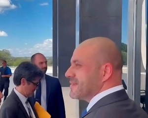 A condenação de Daniel Silveira e a democracia que fingimos defender