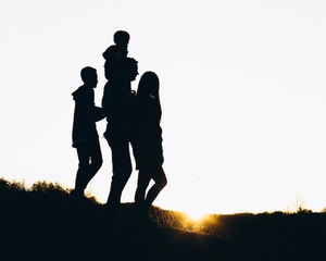 O direito de ser feliz, abraçar os filhos e beijar a mulher 