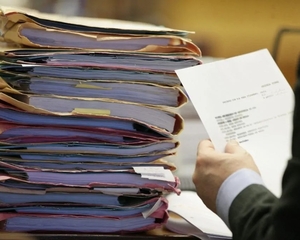 Na disputa por privilégios, ninguém observa o olho grande do Judiciário